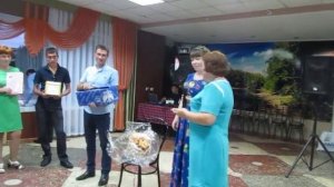 Подарок на свадьбу. Ковёр из денег.