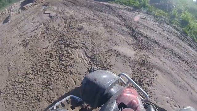 По горам Yamaha Raptor,KTM смотреть онлайн