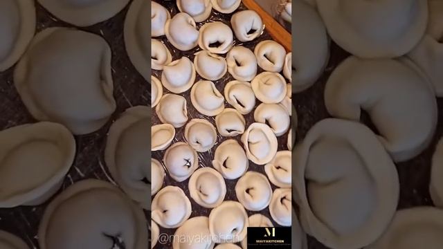 Pelmeni #food #kitchen #tajik #garmi #рашт #tajikistan #pelmeni #пельмени #вкусно #вкуснаяеда #еда смотреть онлайн