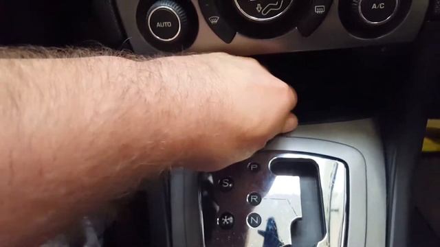 Где находитсядиагностический разъем OBD на PEUGEOT 408 Пежо 408. смотреть онлайн