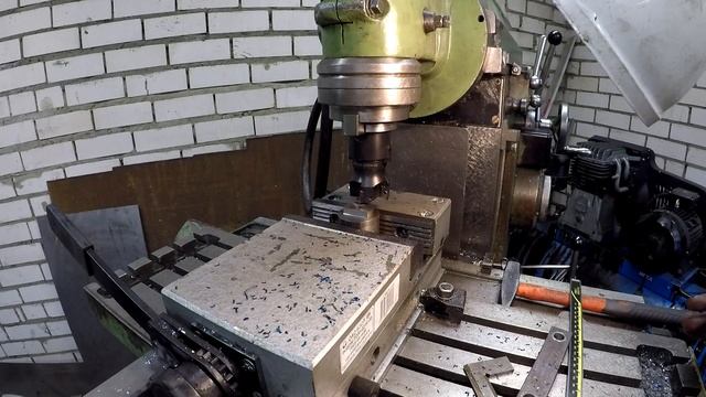 Изготовление полумуфты привода долбежной головки. смотреть онлайн