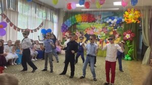 Танец "Крутые пацаны". Выпускной 2023г . Подготовительная группа№5..