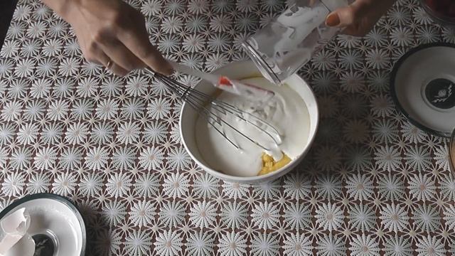 #СМЕТАННЫЙ ПИРОГ с #ФРУКТАМИ и # ЯГОДАМИ Очень, ВКУСНО! БЫСТРО! смотреть онлайн