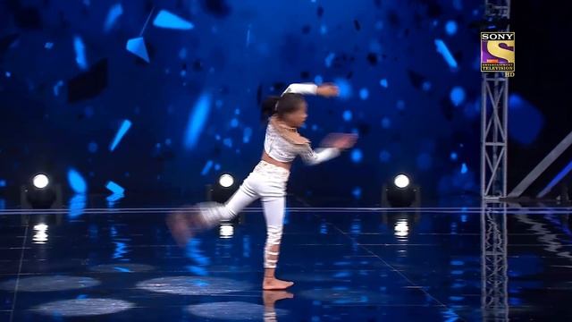Jayshree's Magical Perfromance On "Main Nachdi Phira" | Super Dancer Chapter 3 смотреть онлайн