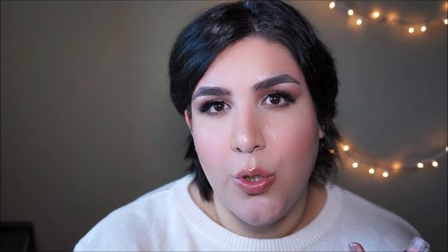 NEW Mac Huggable Lipglass смотреть онлайн