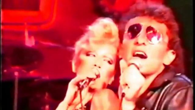 Tubes Don't tough me there live смотреть онлайн