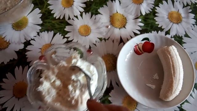 Полезный завтрак/Овсяноблин с творожно-банановой начинкой смотреть онлайн