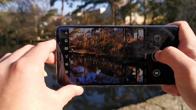 Nokia 9 PureView Review: Are 5 Cameras Better Than One? смотреть онлайн