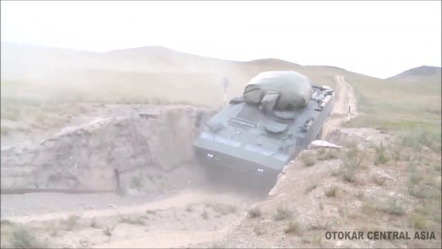 OTOKAR ARMA 8x8 Kazakistan'da Testte смотреть онлайн