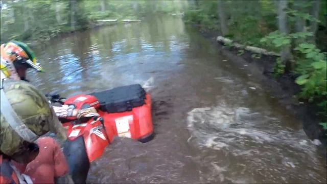 Polaris sportsman Touring 850 Swamped смотреть онлайн