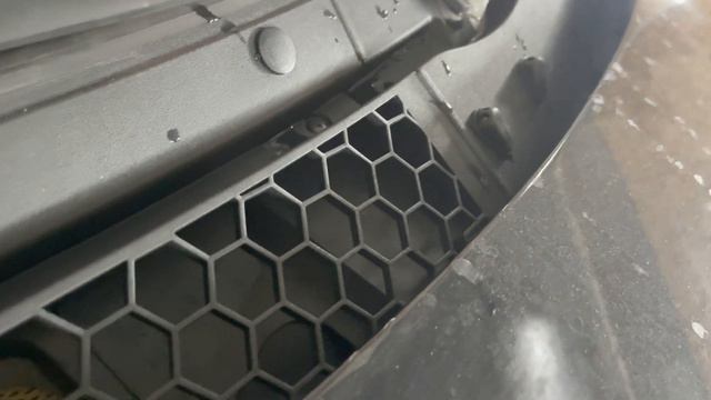 ПЕРВЫЙ ОПЫТ / СВОЕВРЕМЕННОЕ ОБСЛУЖИВАНИЕ / ПРИОРА ЖАБО И РУЛЬ В 2110 смотреть онлайн