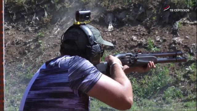 На стрельбище Федерации практической стрельбы России проходят соревнования по стрельбе из ружья смотреть онлайн