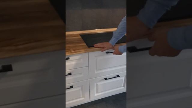 Ящики под варочной поверхностью на кухне смотреть онлайн