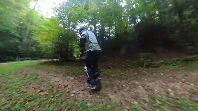 The World's⚡Most Powerful ⚡ Trail EUC - Begode Extreme Unboxing and Review смотреть онлайн