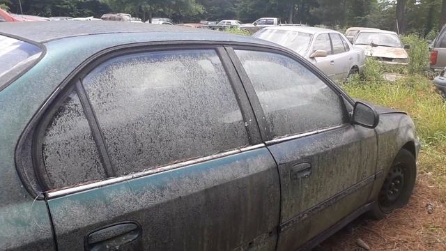 the 2000 Acura 1.6EL Is just a more expensive Honda смотреть онлайн