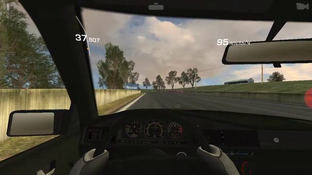 НАвал на Mercedes-Benz 190E смотреть онлайн