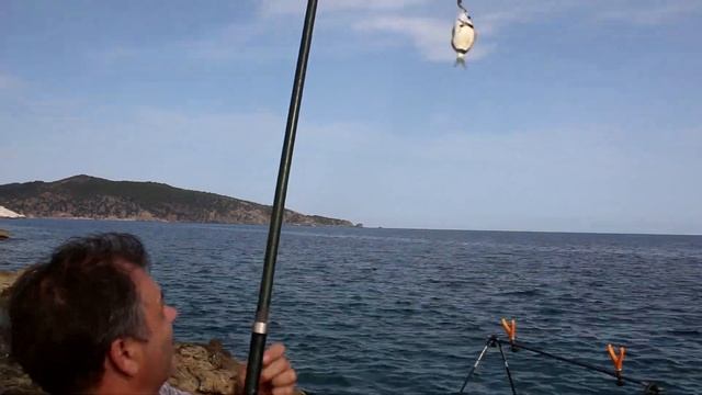 Супер способ рыбалки при зацепах на большой глубине!!! смотреть онлайн