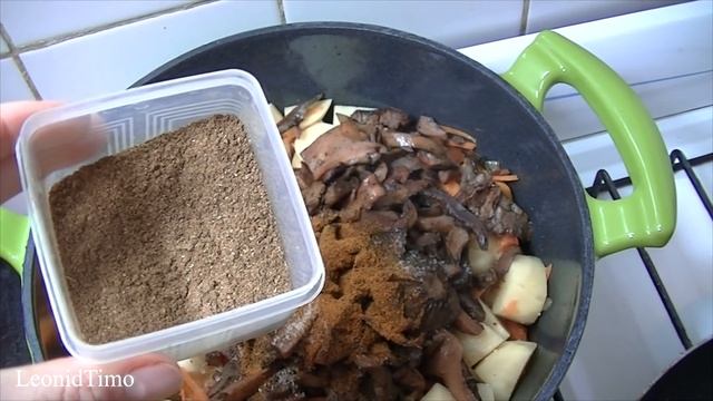 Жаркое с овощами и грибами (рыжиками). Наш Рецепт. смотреть онлайн