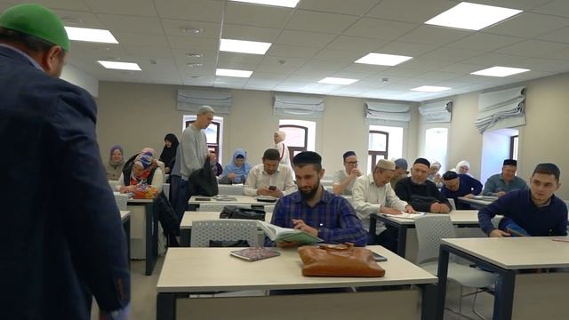 Условия приёма в Казанское медресе Мухаммадия. Видео от 214 группы вечернего отделения 2022 год. смотреть онлайн