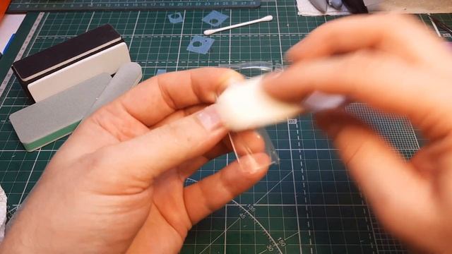 Удаления и шлифовка полировка шва фонарь кабины пилотов.