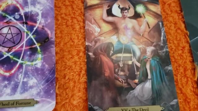 Earth signs tarot reading 8.1.2020 смотреть онлайн