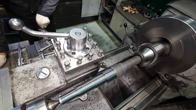 Как обработать деталь в центрах. смотреть онлайн