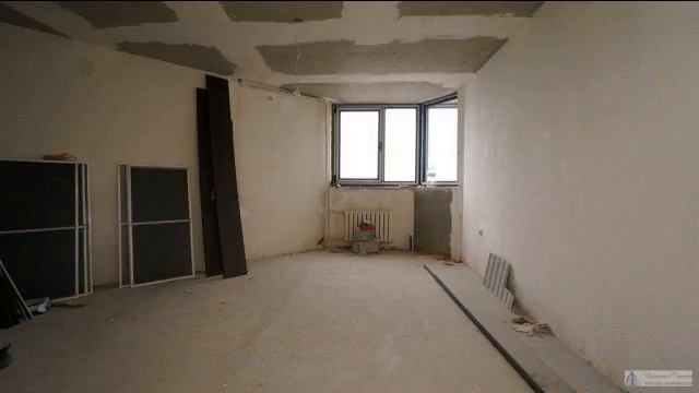 Видовая Крупногабаритная Трехкомнатная Квартир... смотреть онлайн