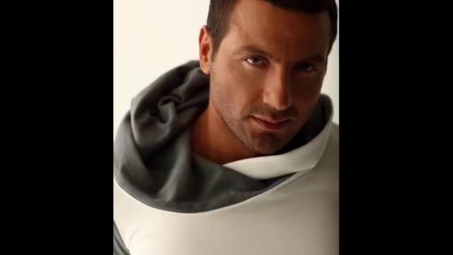 Davut Güloglu - Hastayum Gözlerune смотреть онлайн