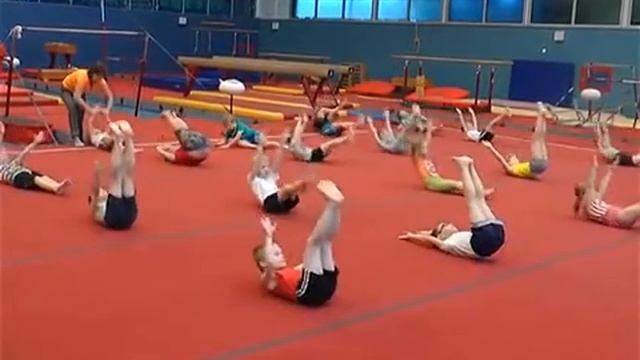 Дошколята на отделении спортивной гимнастики смотреть онлайн