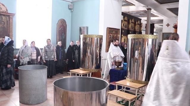 КРЕЩЕНСКИЙ СОЧЕЛЬНИК 18 01 2021 г Сухиничи смотреть онлайн