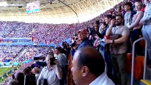 Перуанцы жгут в Саранске на ЧМ 2018 смотреть онлайн
