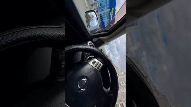 nissan tiida смотреть онлайн