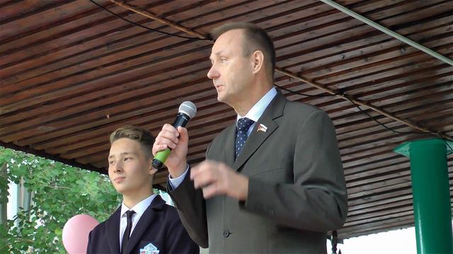1 СЕНТЯБРЯ ДЕНЬ ЗНАНИЙ! МБОУ «СОШ № 13 с УИП эстетического цикла» 2016 смотреть онлайн