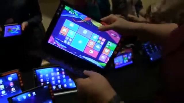 Full Review - Lenovo Yoga Tablet 2 with Windows 8.1 (10") смотреть онлайн