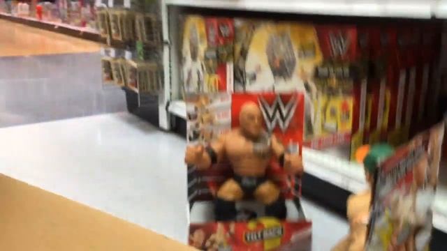 Unboxing WWE 3-Count Crushers at Toys R Us in Goodyear Arizona смотреть онлайн