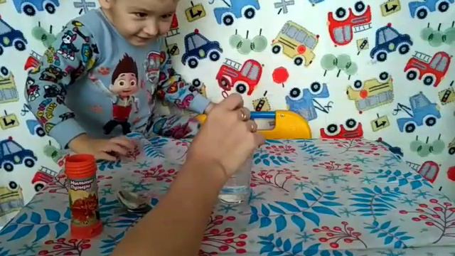 Опыт? Эксперименты? Только бы ни чего не взорвалось😁👍 смотреть онлайн