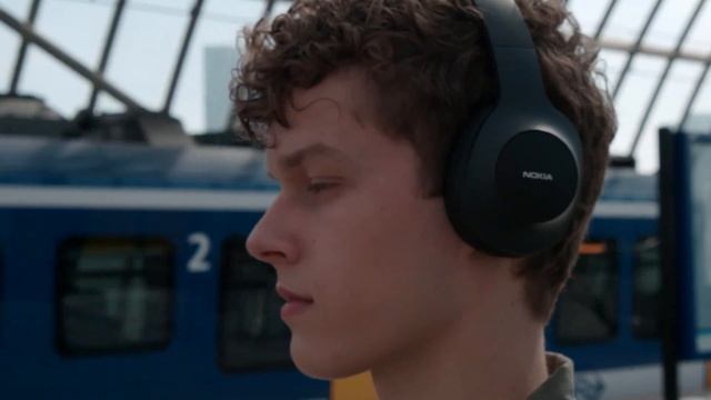Nokia Essential Wireless Headphones E1200 With Mic | Comfortable Earpads | Up to 40 hours* смотреть онлайн
