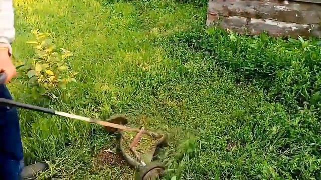 Самодельная газонокосилка из электротриммера смотреть онлайн