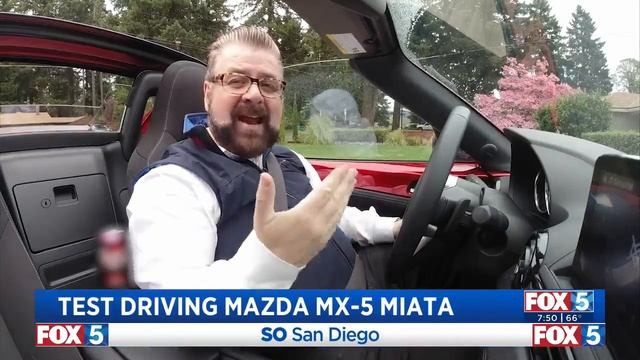 Test-Driving The Mazda MX-5 Miata смотреть онлайн