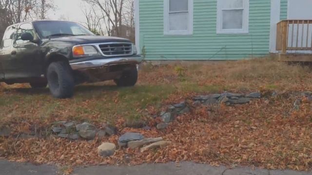 FORD VS.Chevy! In a redneck backyard tug of war! смотреть онлайн