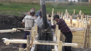 Строим дом  Фундамент на забивных сваях