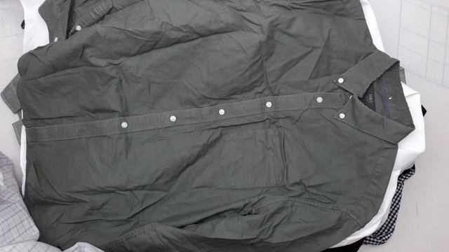 17728 Мужские рубашки SHIRTS-M (extra) 1 пак. 10кг. 7,5€/кг. 42шт. смотреть онлайн