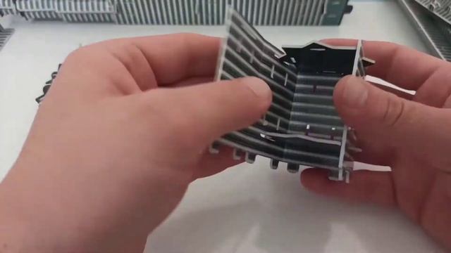 PETRONAS KULELERİ 3D PUZZLE - PETRONAS TOWERS 3D PUZZLE смотреть онлайн