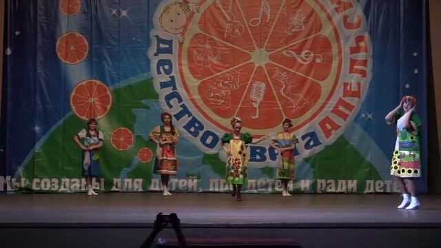 1241 Театр костюма Чаровница г Армавир коллекция Кубань моя смотреть онлайн