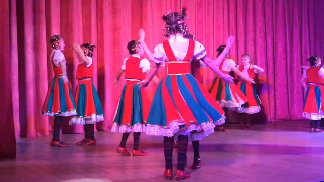 Печки лавочки - финская полька 2018 смотреть онлайн