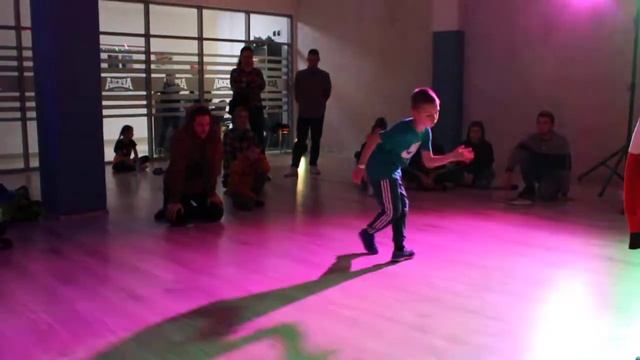 Rise Up Battles 30\11\19 смотреть онлайн