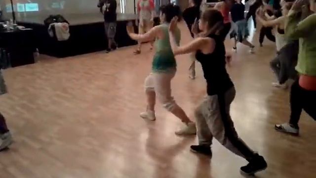 Viki VS Dance Hip Hop Performance (Mark's workshop) - 10th Fanta Dance Festival 2014 смотреть онлайн