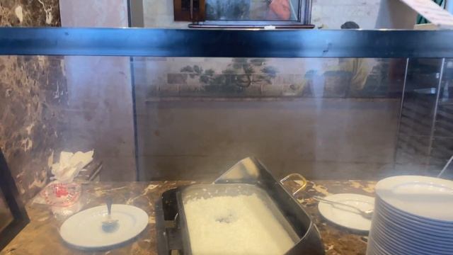 Sunny Days El Palacio завтрак в отеле смотреть онлайн