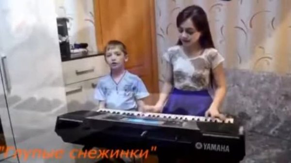 Глупые снежинки. Классное исполнение!