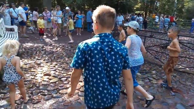 Петергоф,как мало надо для радости! смотреть онлайн